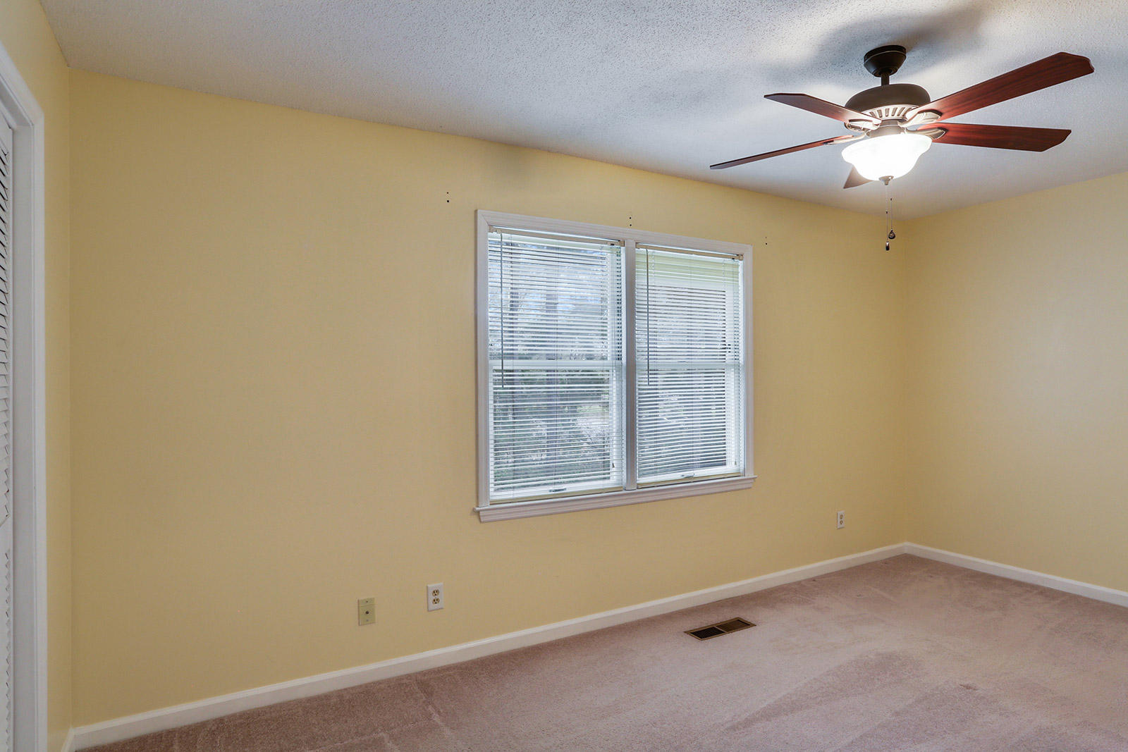 302 Springview Lane, Unit 8 Summerville, SC 29485 - Photo 15 of 25 013_1600x1067_