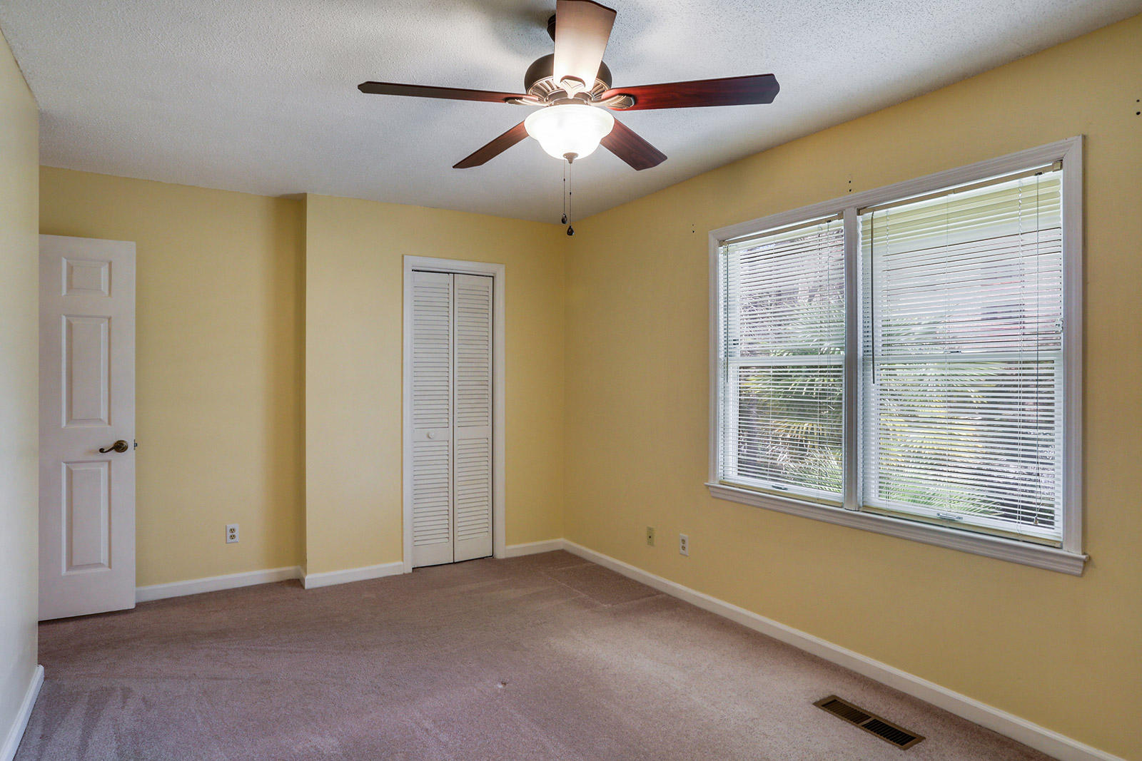 302 Springview Lane, Unit 8 Summerville, SC 29485 - Photo 16 of 25 014_1600x1067_