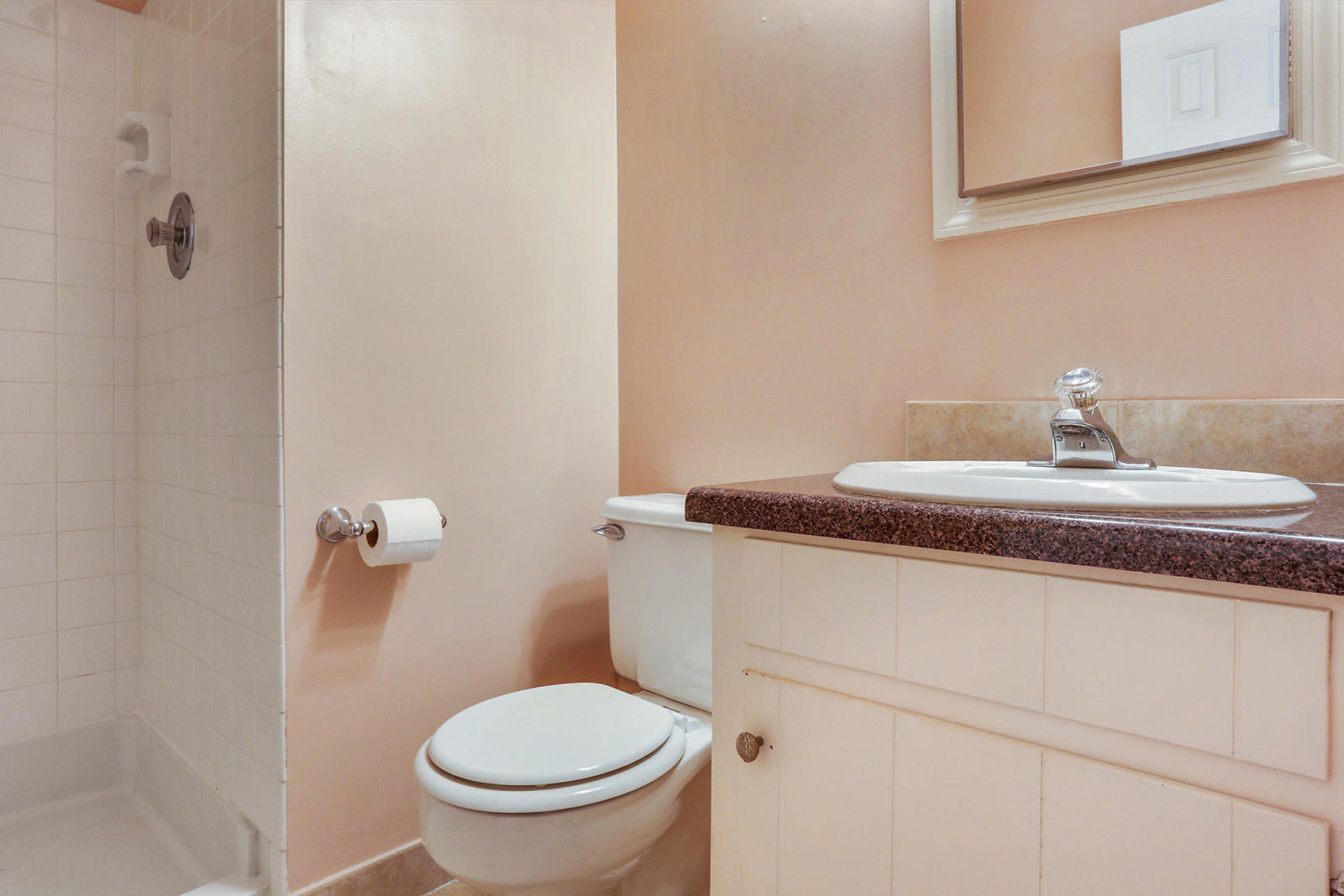 302 Springview Lane, Unit 8 Summerville, SC 29485 - Photo 17 of 25 015_1600x1067_