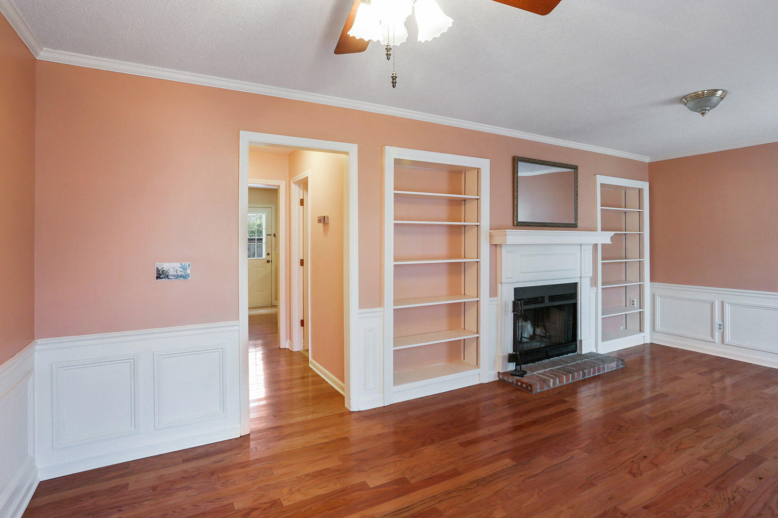 302 Springview Lane, Unit 8 Summerville, SC 29485 - Photo 5 of 25 005_1600x1067_