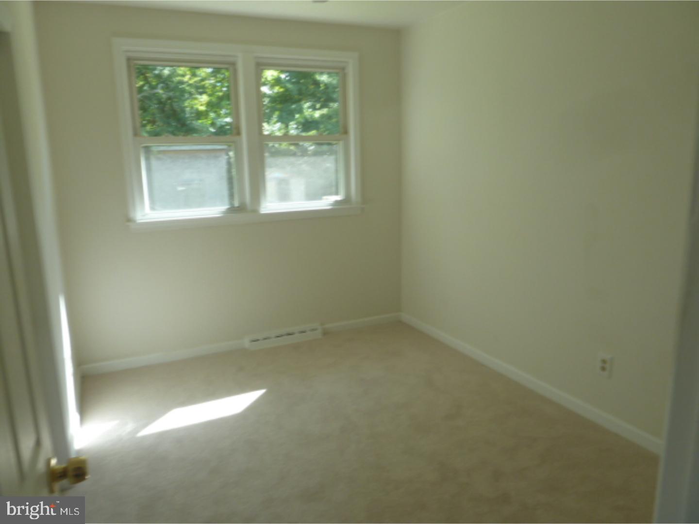 806 Bentley Road Lindenwold, NJ 08021 - Photo 13 of 15