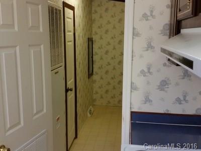 34 Holly Ridge Road Candler, NC 28715 - Photo 17 of 24 Gallery Image 17