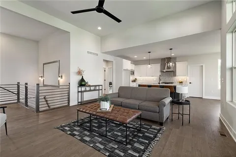 $735,000 | 8978 Shady Bend Road, Lenexa, KS 66227