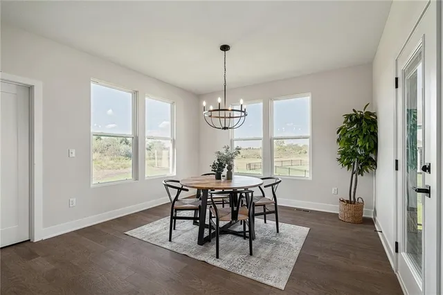 $737,000 | 8978 Shady Bend Road, Lenexa, KS 66227