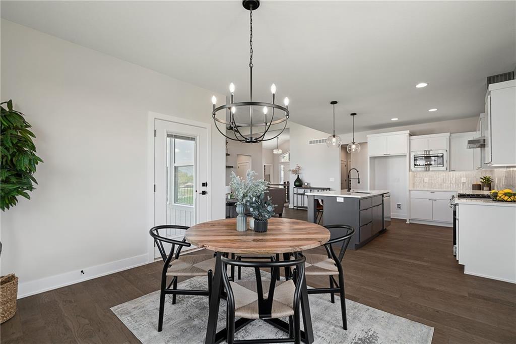 8978 Shady Bend Road Lenexa, KS 66227 - Photo 21 of 48