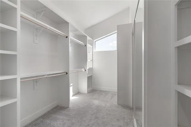 $737,000 | 8978 Shady Bend Road, Lenexa, KS 66227