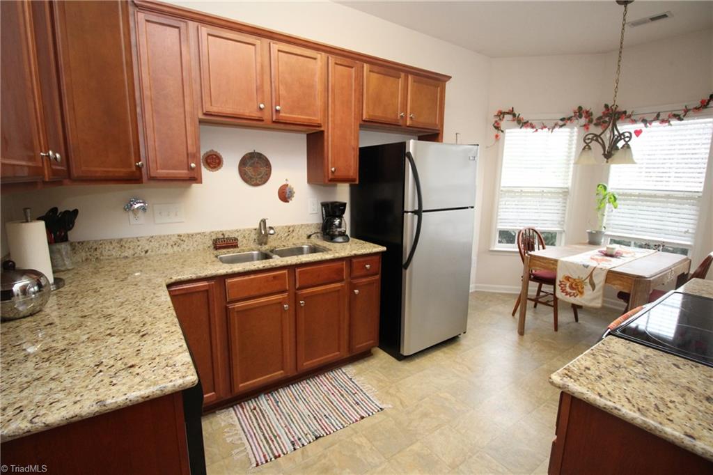 5308 Forester Drive High Point, NC 27265 - Photo 3 of 17