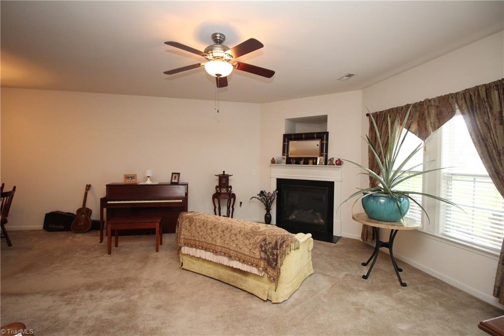 5308 Forester Drive High Point, NC 27265 - Photo 8 of 17