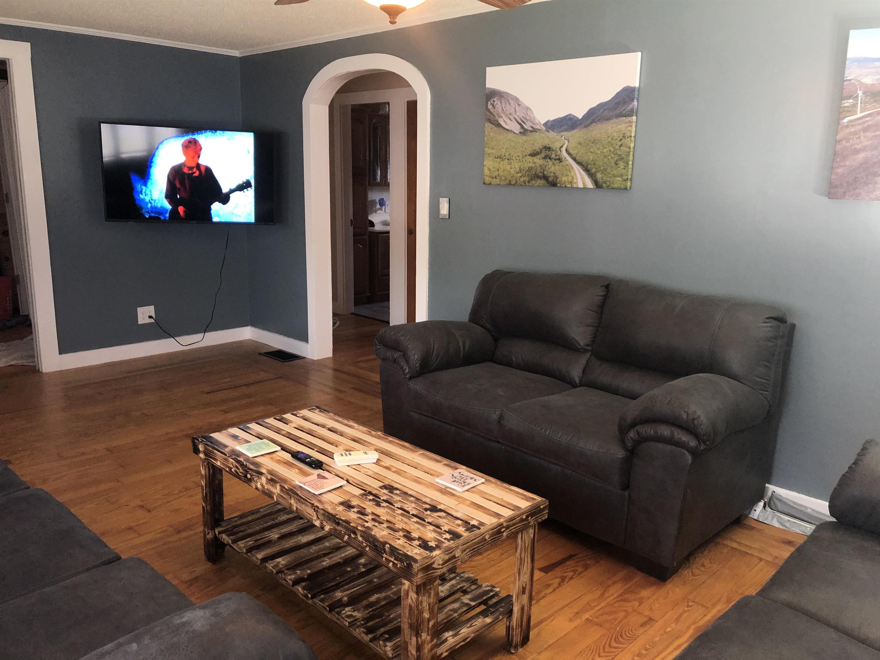 20 Lancaster Road Gorham, NH 03581 - Photo 3 of 15
