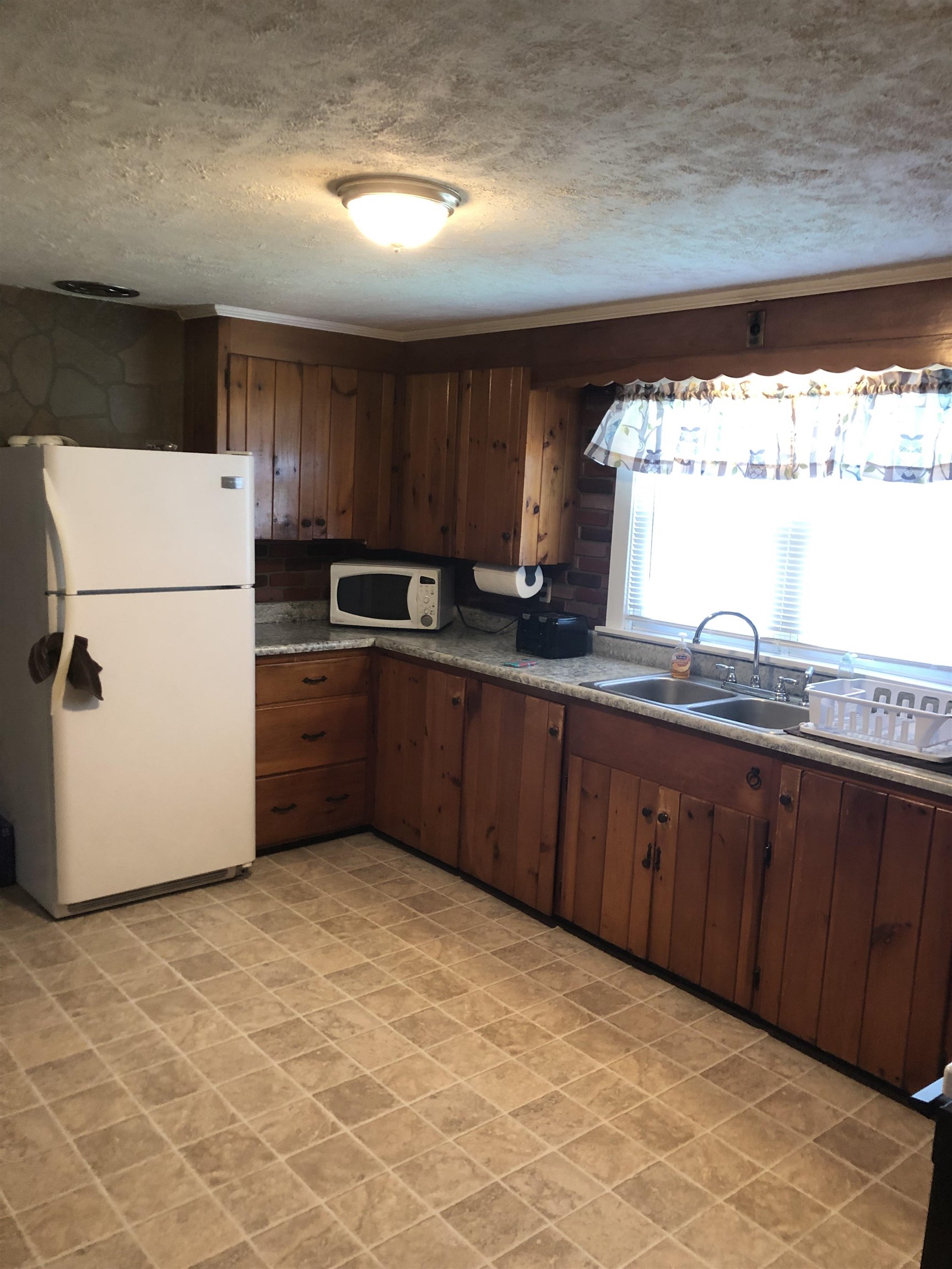20 Lancaster Road Gorham, NH 03581 - Photo 7 of 15
