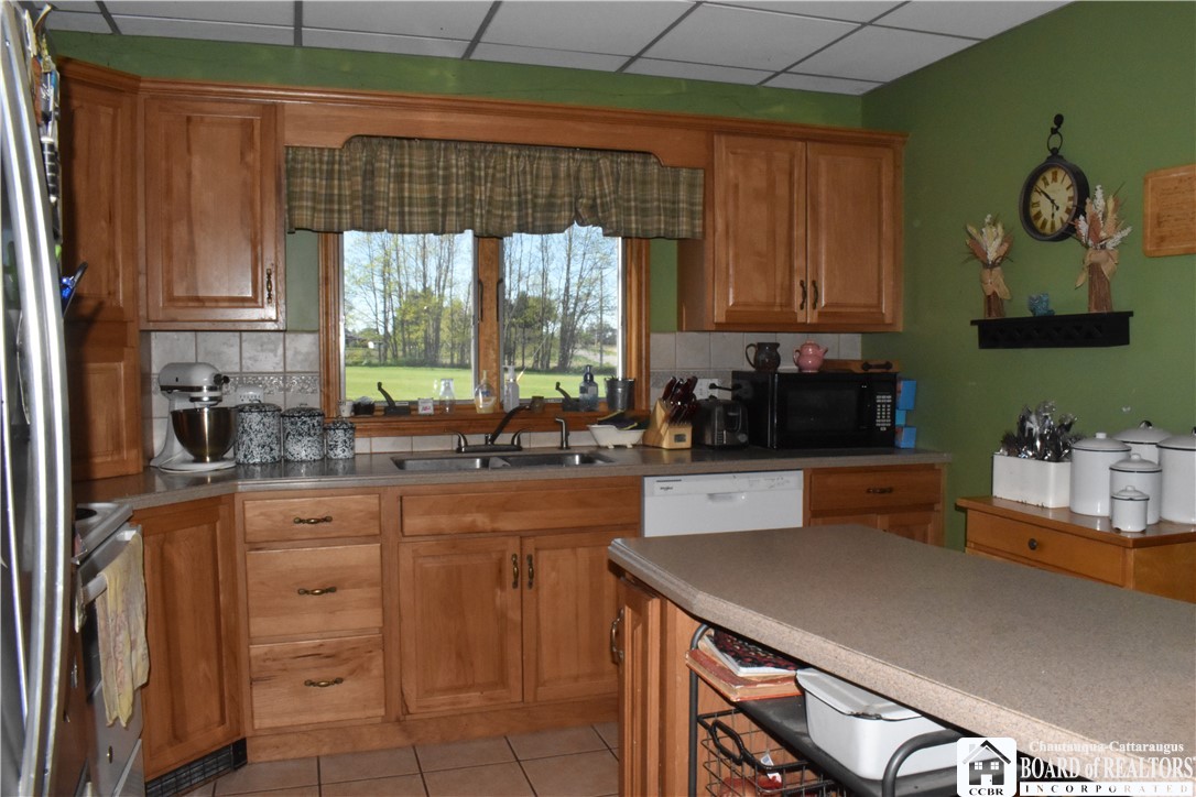 11580 Savage Road Sardinia, NY 14030 - Photo 8 of 29