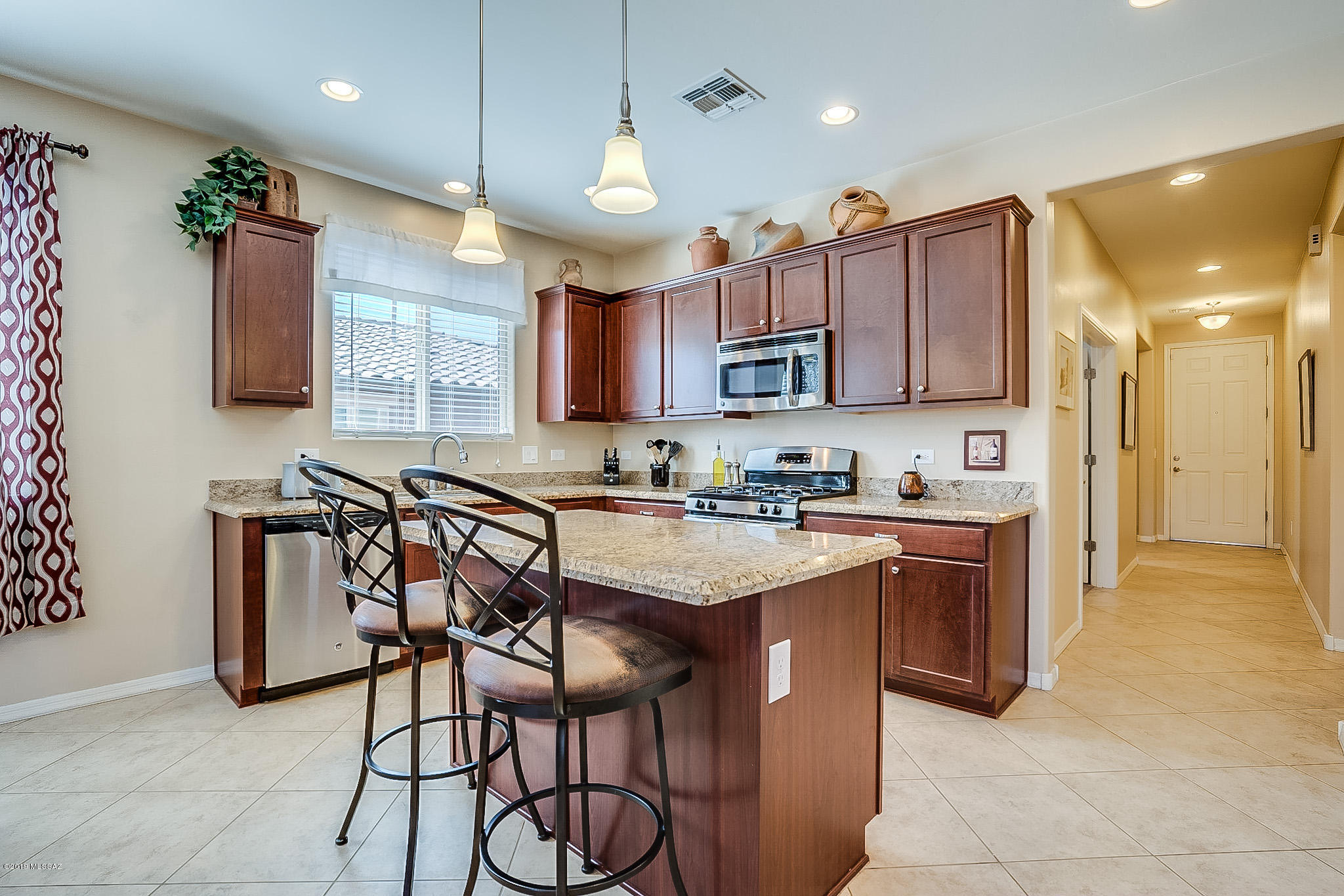 38990 South Running Roses Lane Tucson, AZ 85739 - Photo 9 of 37 Gallery Image 9