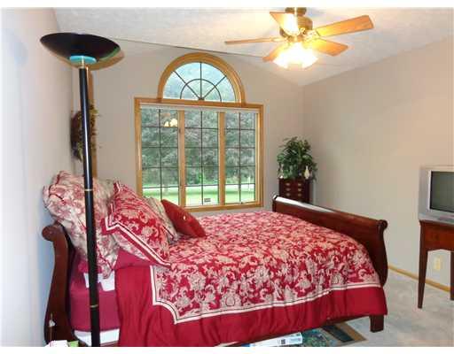 3445 Panin Road Hermitage, PA 16148 - Photo 11 of 18 Bedroom.