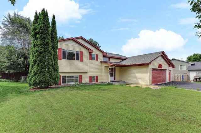 $449,000 | 9455 Jarrod Avenue South, Cottage Grove, MN 55016