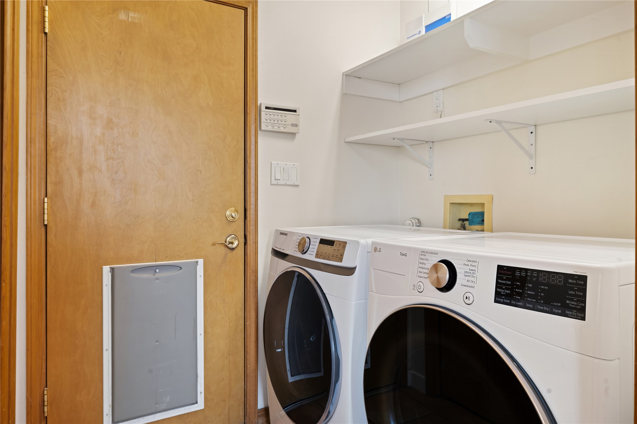 133 Jacinto Road Santa Fe, NM 87508 - Photo 25 of 46 Laundry