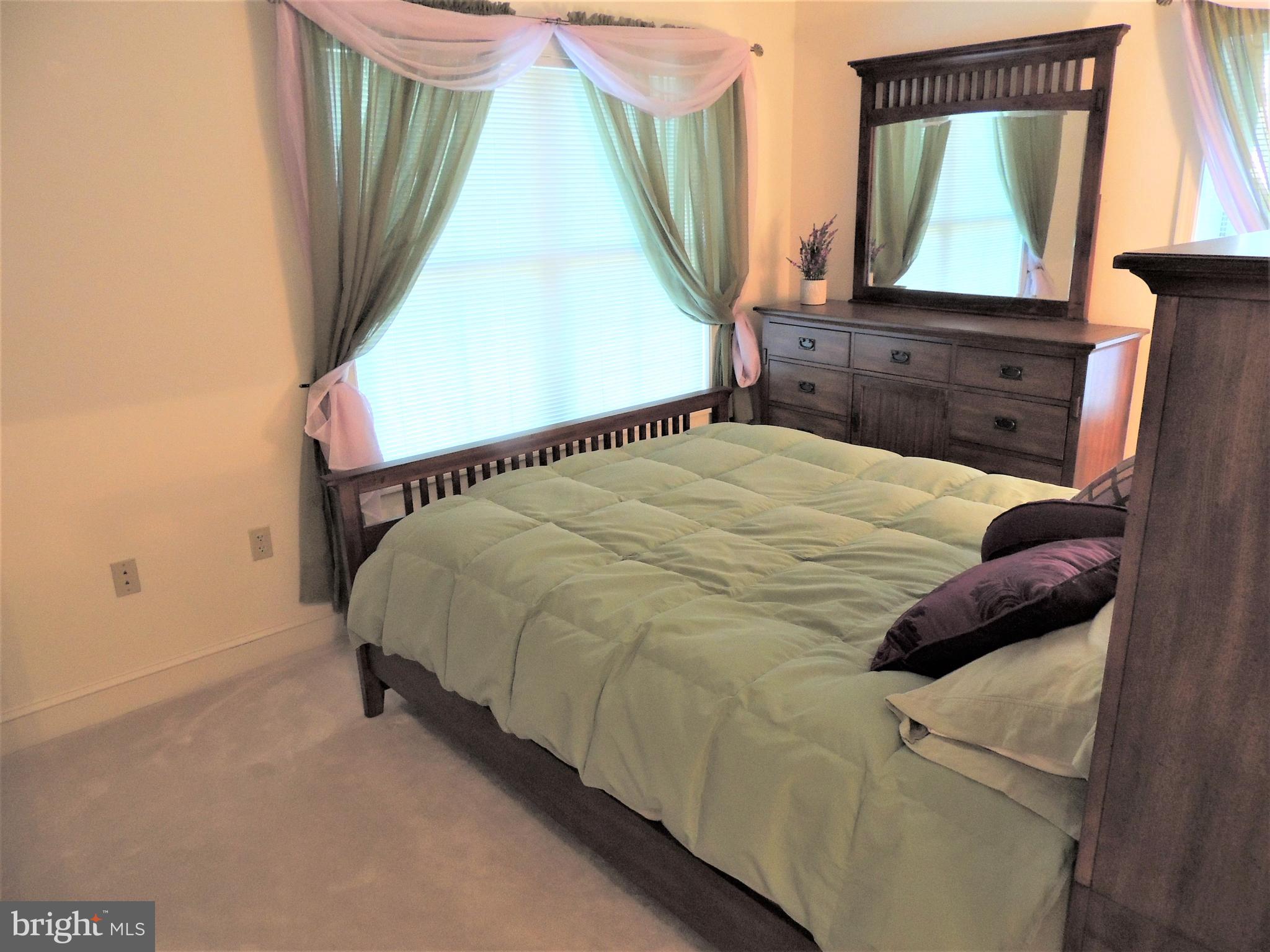 521 Runabout Loop Solomons, MD 20688 - Photo 19 of 33 Guest Room