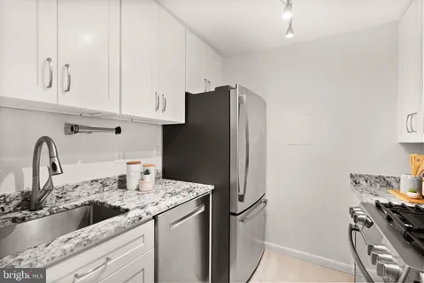 $465,000 | 4360 Cherry Hill Road, Unit 103, Arlington, VA 22207