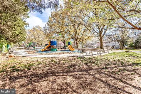 $465,000 | 4360 Cherry Hill Road, Unit 103, Arlington, VA 22207