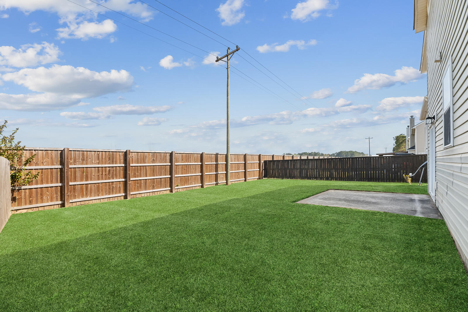 529 Pleasant Side Drive Moncks Corner, SC 29461 - Photo 18 of 20 529 Pleasant Side Drive 23 of 27