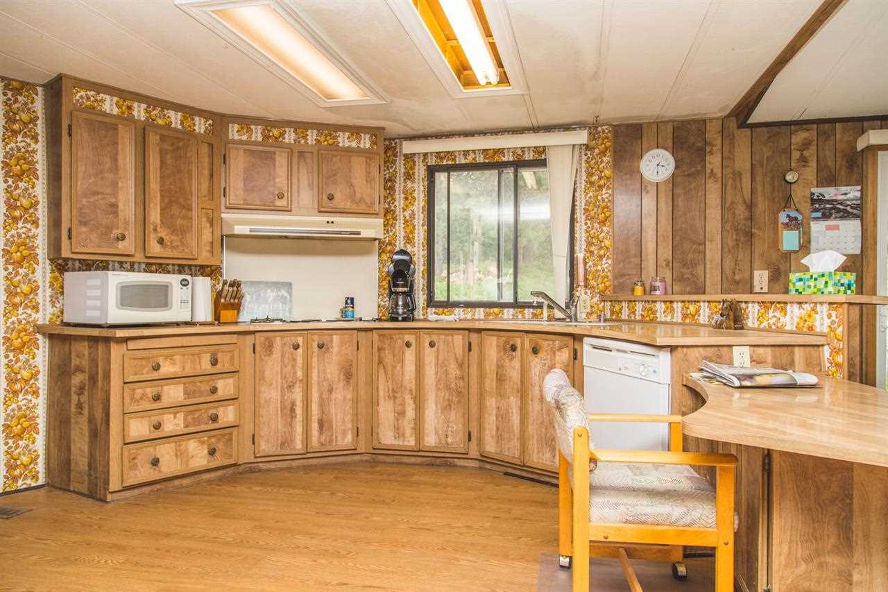 6916 West Deno Road Spokane, WA 99224 - Photo 15 of 19