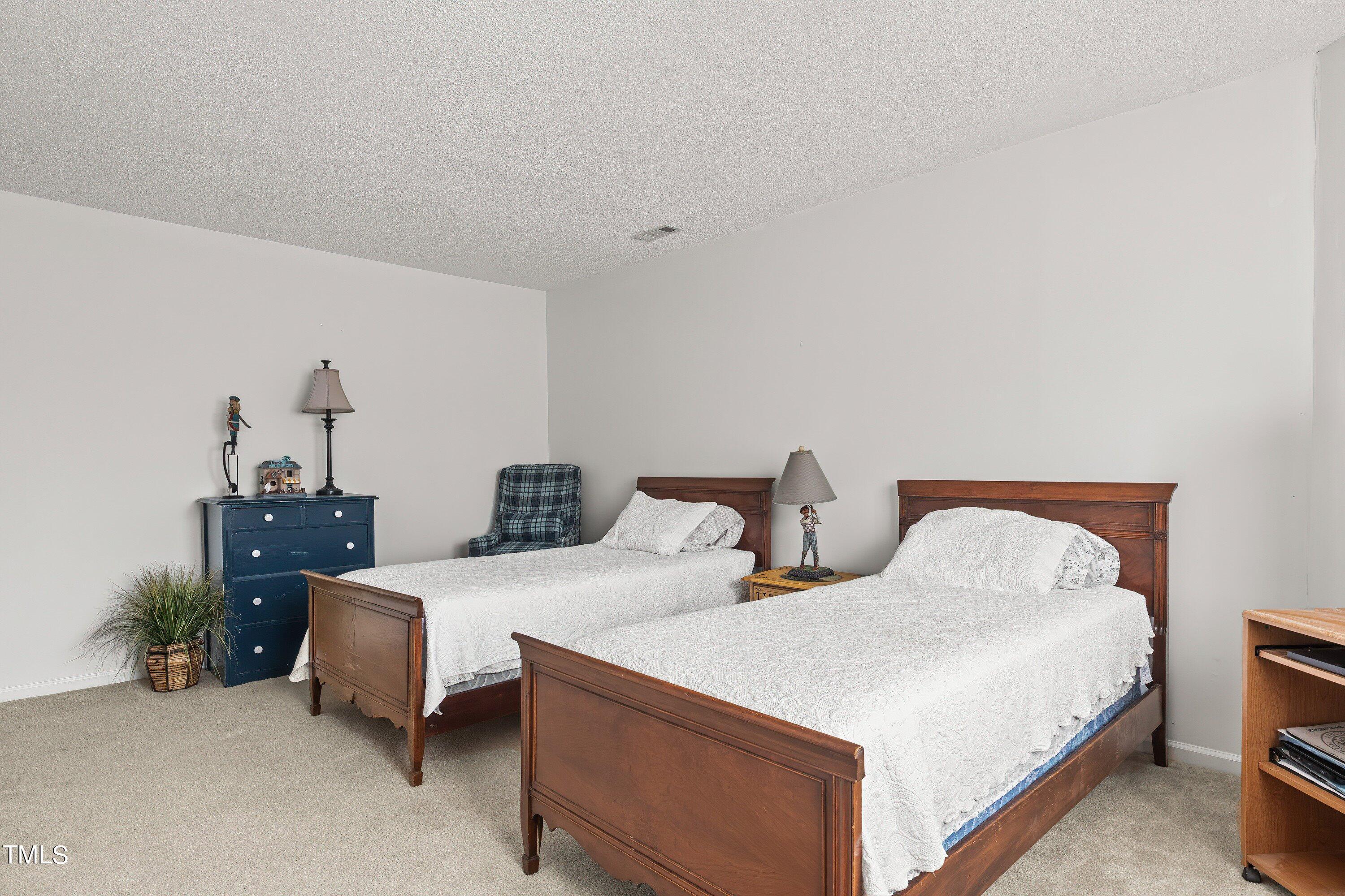 5425 Pine Top Circle Raleigh, NC 27612 - Photo 23 of 30 28-5425 Pine Top (28)