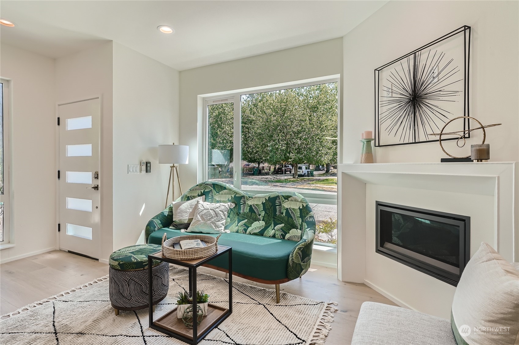 4100 Southwest Morgan Street Seattle, WA 98136 - Photo 3 of 28 Gallery Image 3