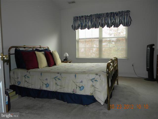 4201 Huntshire Road Randallstown, MD 21133 - Photo 27 of 28 Bedroom (Master)
