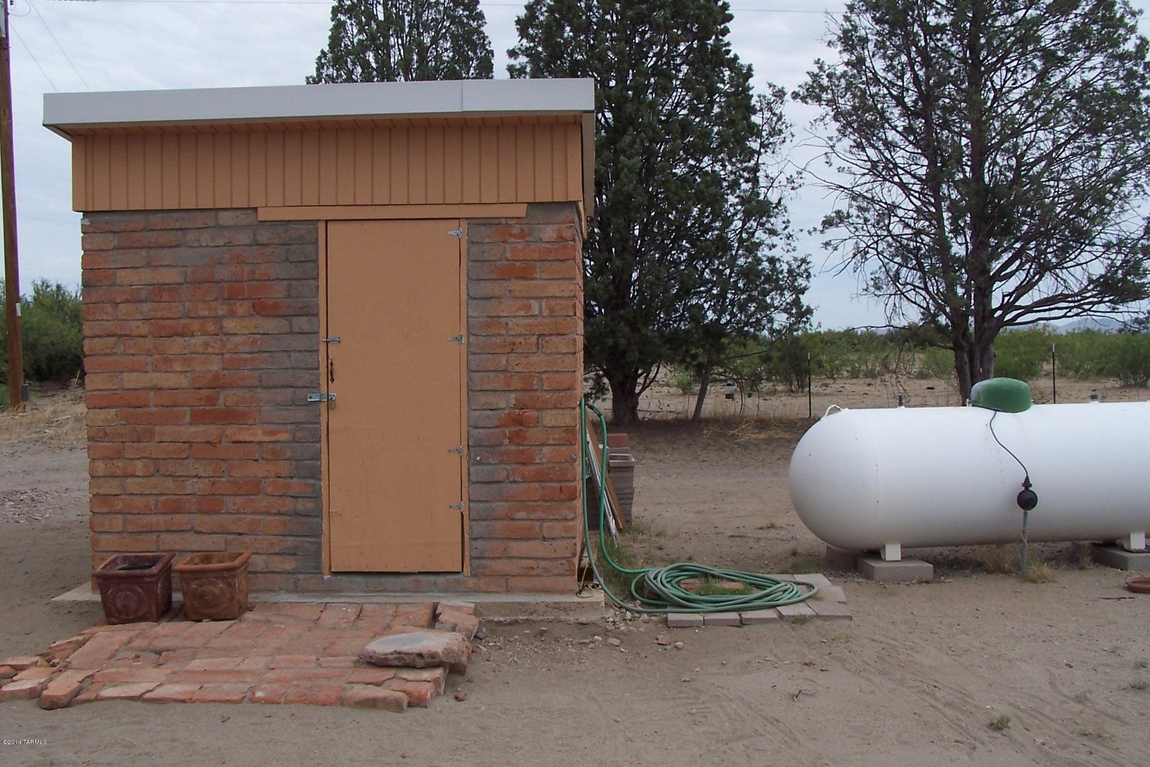 8405 South Anderson Road Willcox, AZ 85643 - Photo 30 of 37