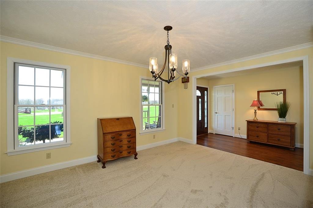 108 Cloverleaf Lane Butler, PA 16001 - Photo 9 of 25 Gallery Image 9