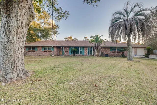 $379,000 | 125 Vance Place, Long Beach, MS 39560