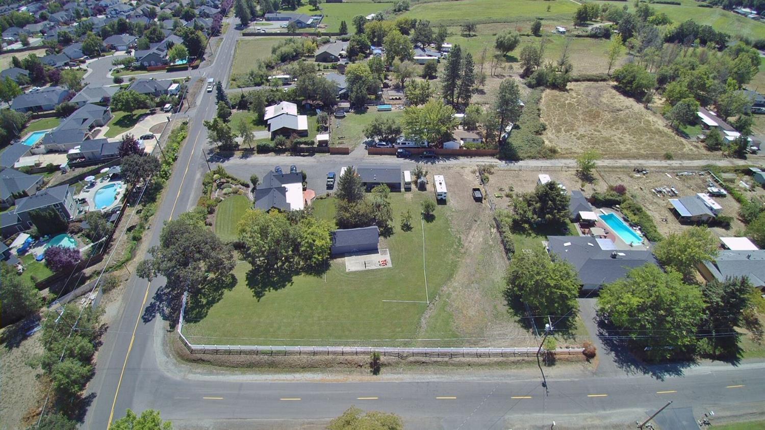 3523 Grant Road Central Point, OR 97502 - Photo 1 of 35 Primary Photo