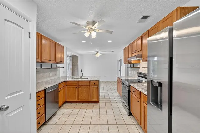 $425,000 | 1524 New Jersey Oaks Court, Lakeland, FL 33801