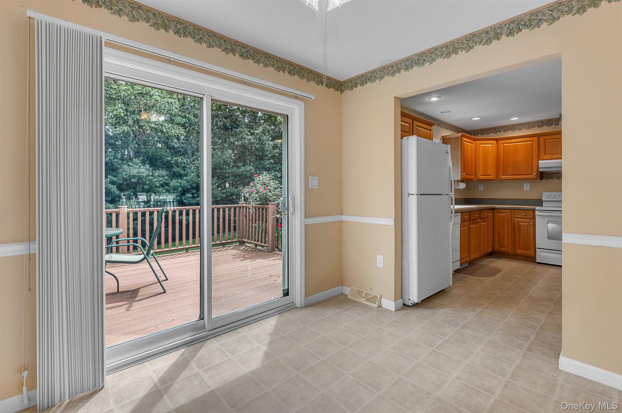 1407 Middle Road, Unit 265 Calverton, NY 11933 - Photo 9 of 20 Gallery Image 9