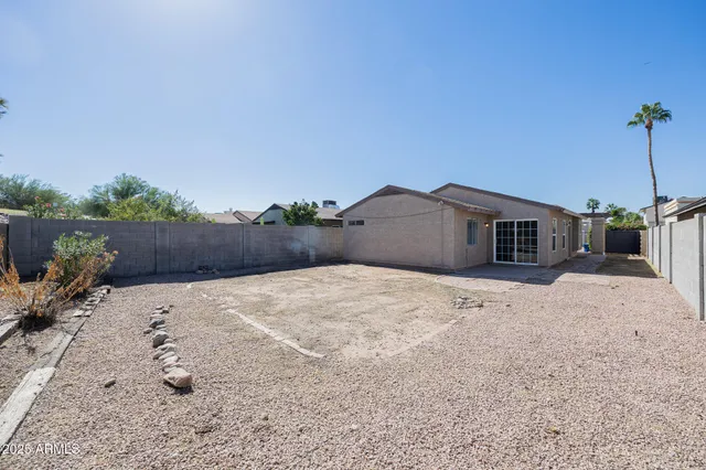 a house view with a outdoor space