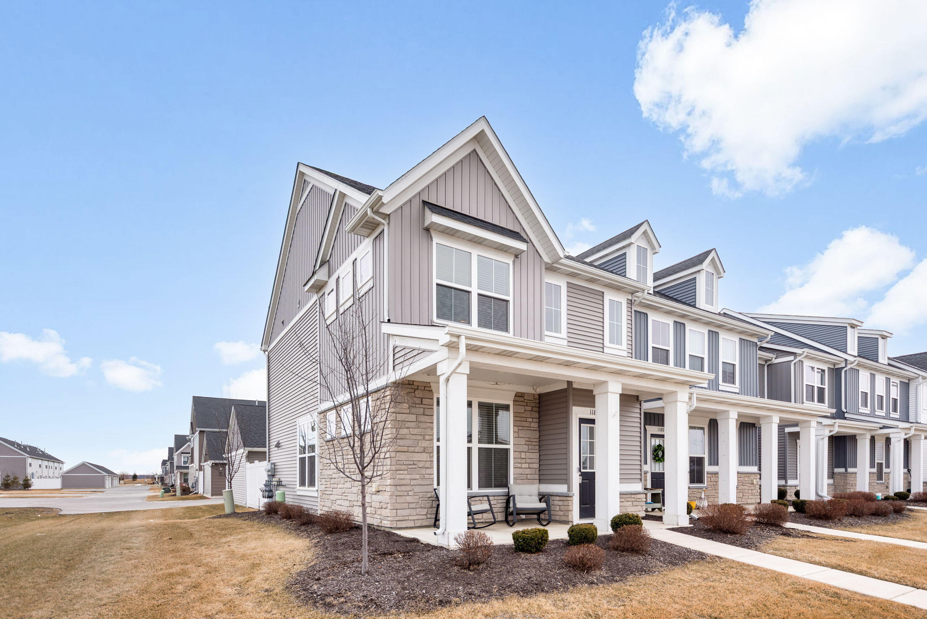 11803 Rhode Island Street Crown Point, IN 46307 - Photo 15 of 17 2996x2000