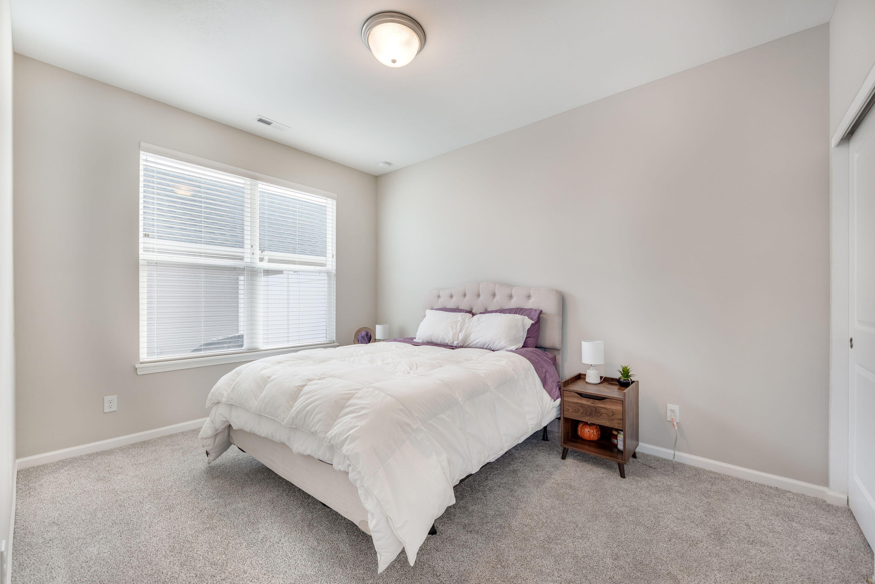 11803 Rhode Island Street Crown Point, IN 46307 - Photo 8 of 17 2996x2000