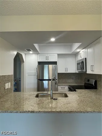 $1,450 | 835 Gleason Parkway, Unit 3, Cape Coral, FL 33914