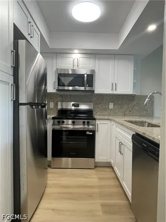 $1,450 | 835 Gleason Parkway, Unit 3, Cape Coral, FL 33914