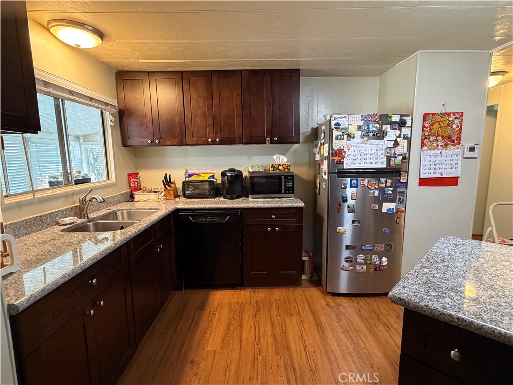 840 East Foothill Boulevard, Unit 142 Azusa, CA 91702 - Photo 16 of 43