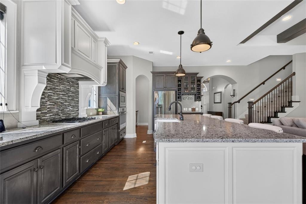 221 Southwest Roosevelt Ridge Lee's Summit, MO 64081 - Photo 14 of 94 Gallery Image 14