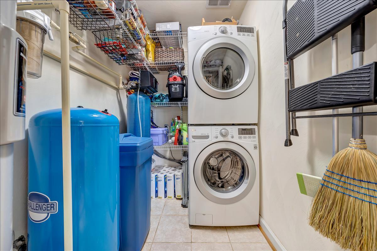 75 Longfield Road Fincastle, VA 24090 - Photo 23 of 30 Laundry Room