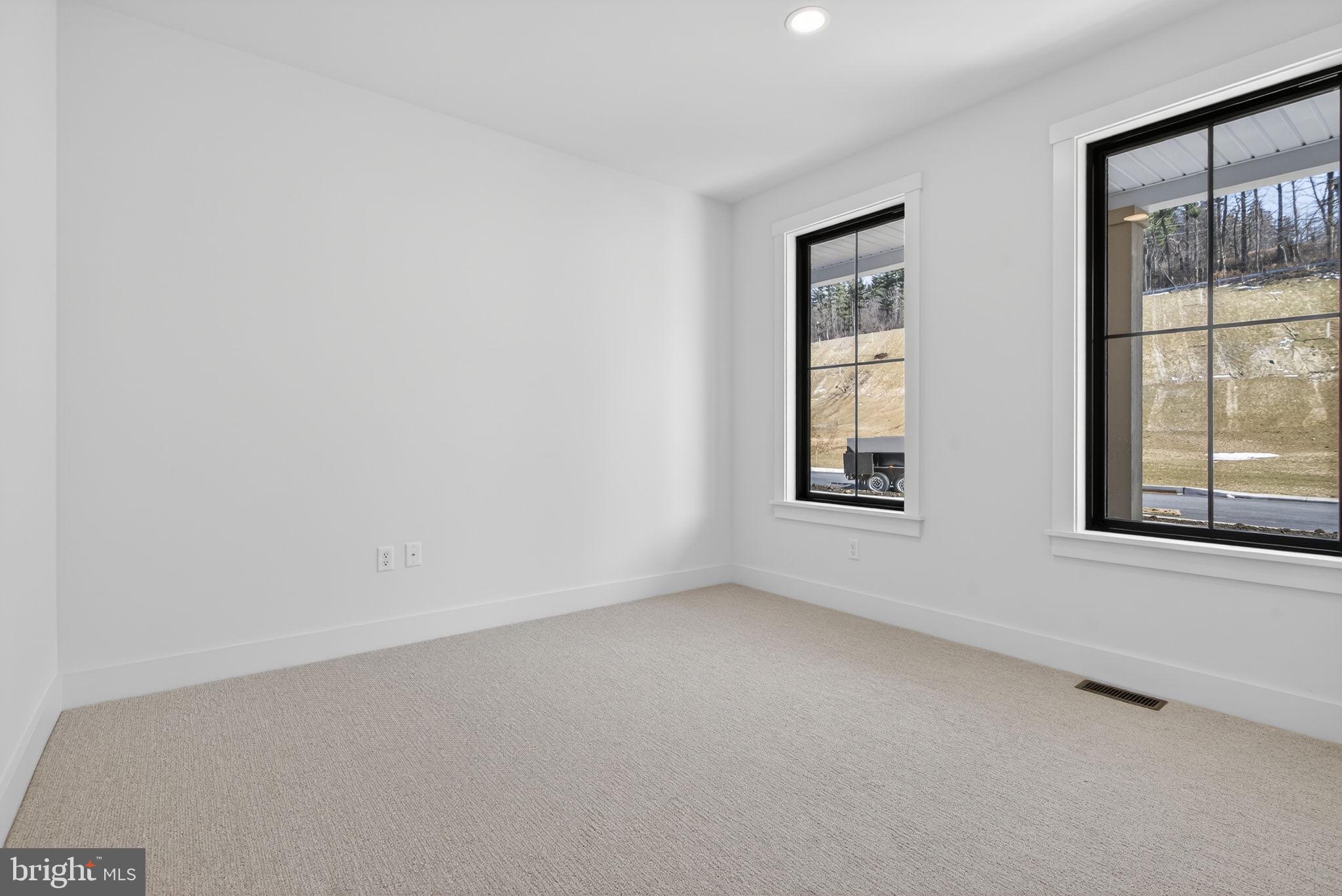 407 Cannon Way Lebanon, PA 17042 - Photo 37 of 53