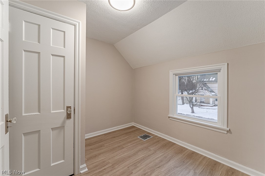 3686 Randolph Road Cleveland Heights, OH 44121 - Photo 20 of 28 Gallery Image 20