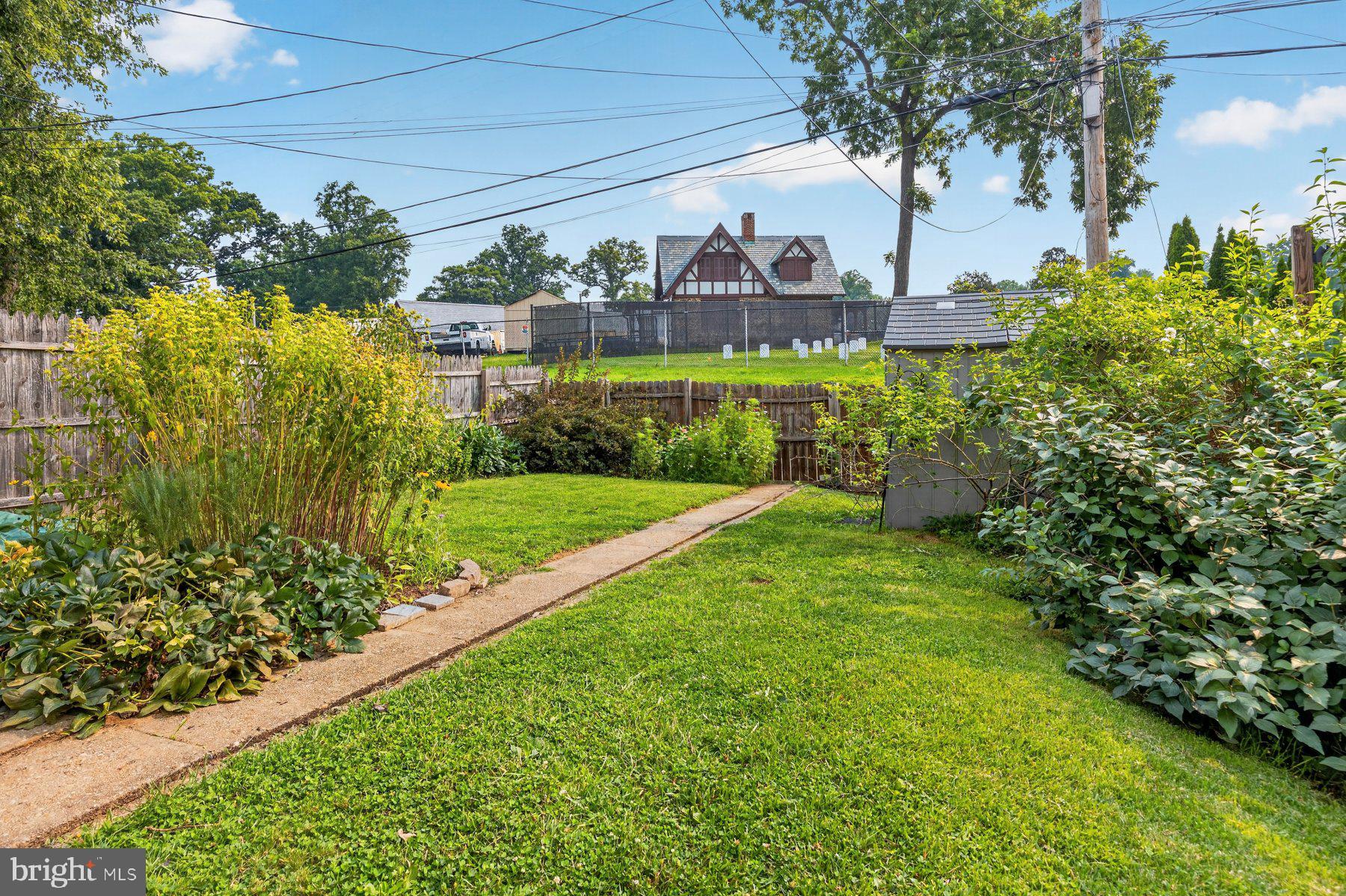 63 Garden Ridge Road Baltimore, MD 21228 - Photo 30 of 32