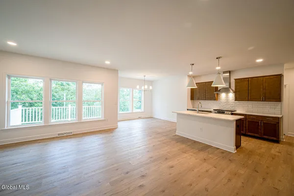 $649,900 | 49 Heritage Way, Bethlehem, NY 12158