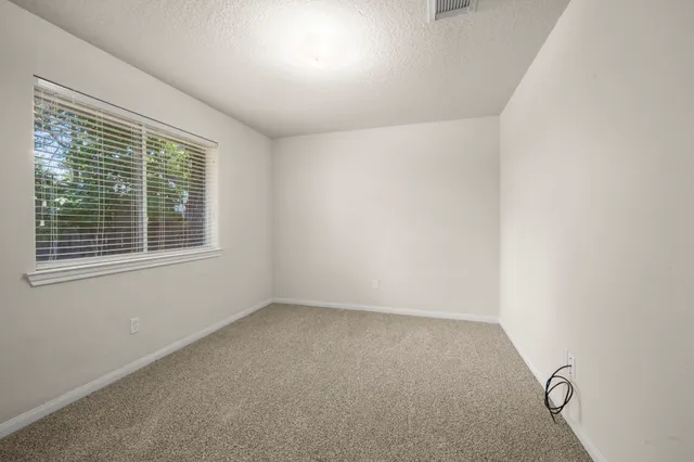 $300,000 | 3226 Woodwind Road, Montgomery, TX 77356