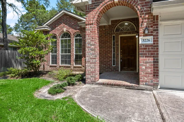 $300,000 | 3226 Woodwind Road, Montgomery, TX 77356