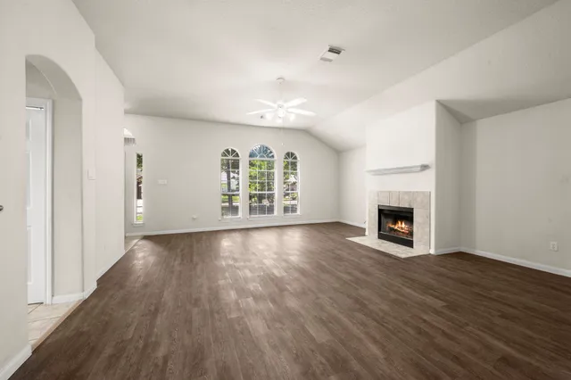 $300,000 | 3226 Woodwind Road, Montgomery, TX 77356