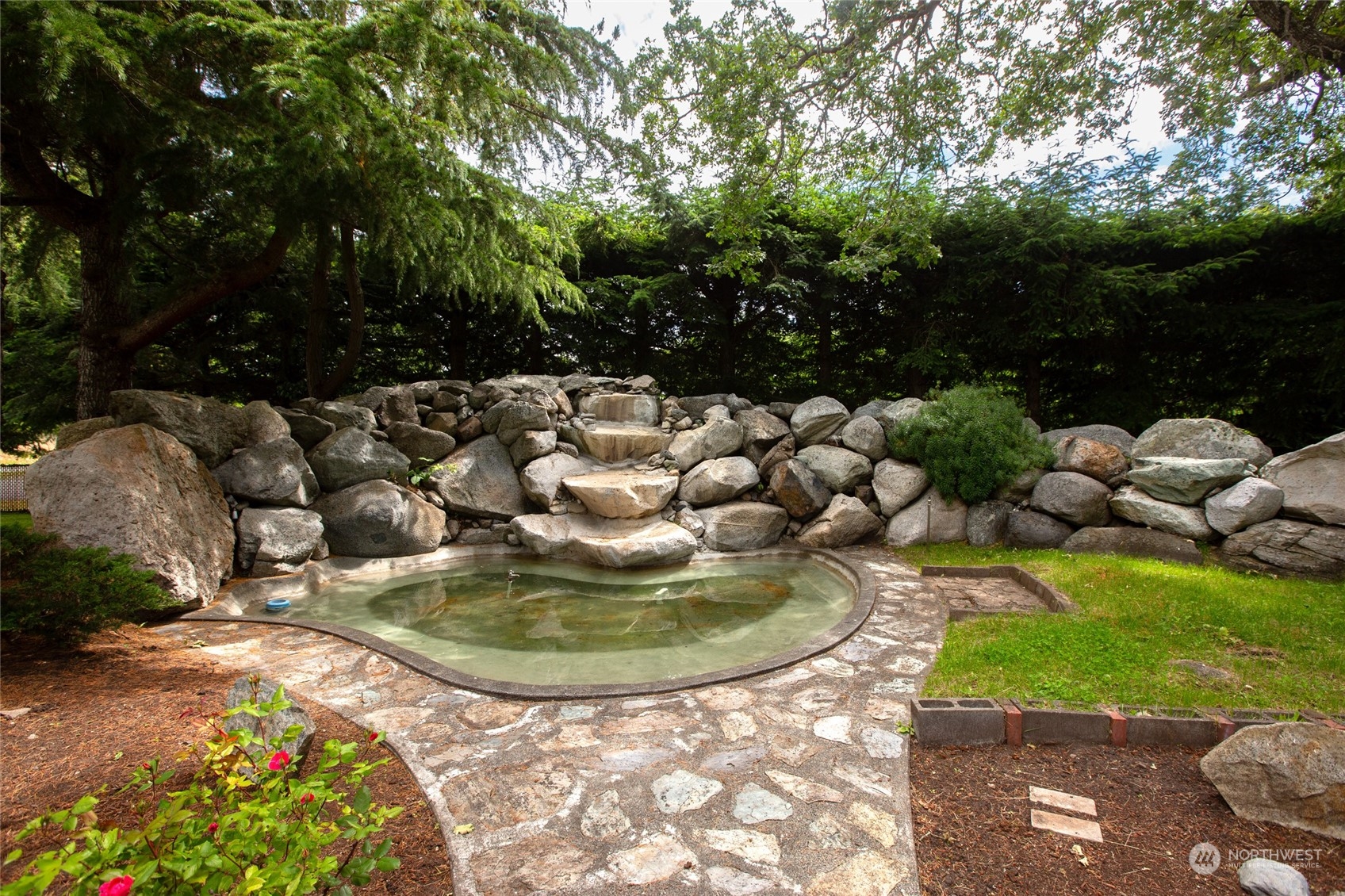 1785 Douglas Road Friday Harbor, WA 98250 - Photo 29 of 33 Gallery Image 29