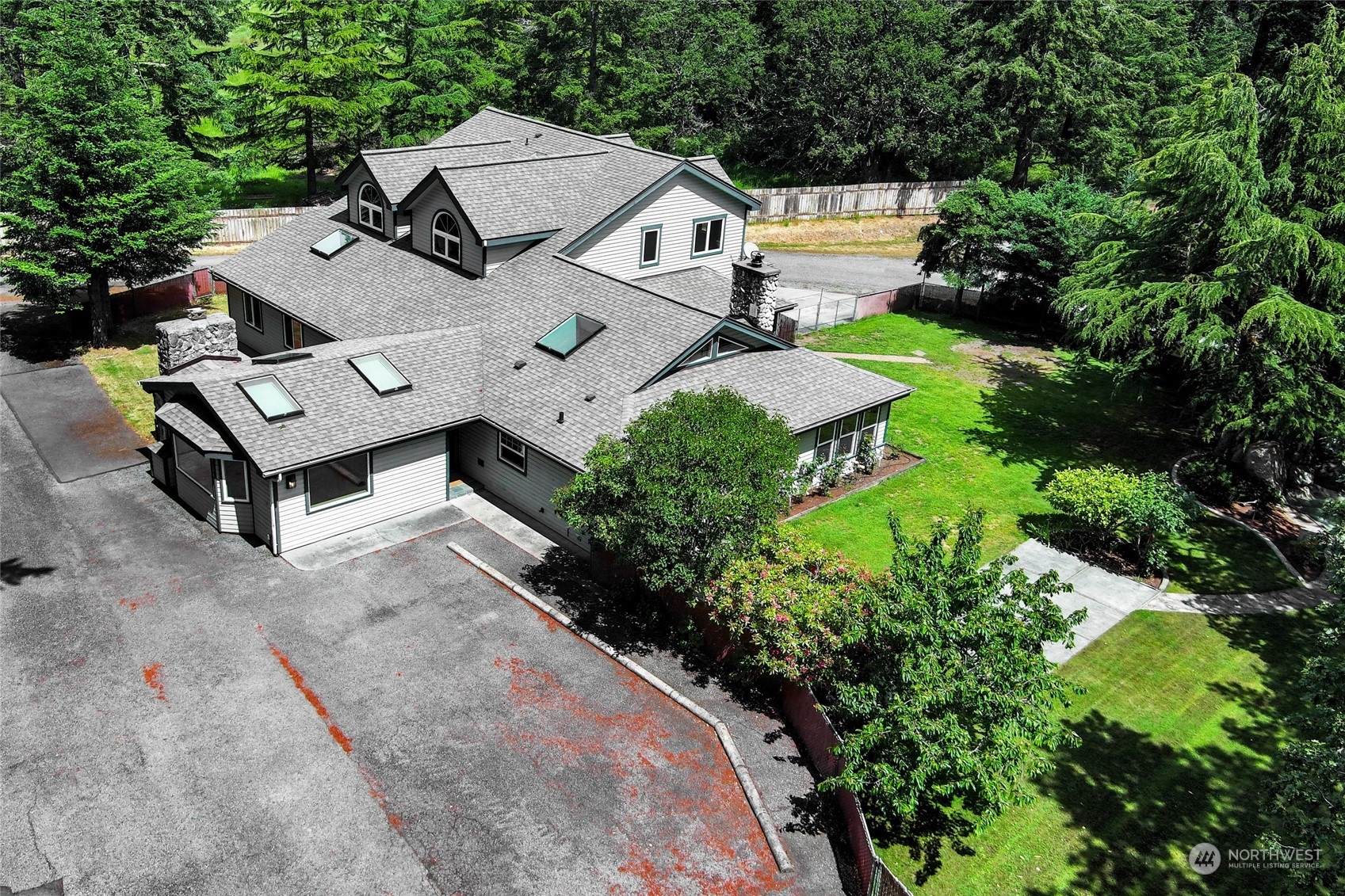1785 Douglas Road Friday Harbor, WA 98250 - Photo 31 of 33 Gallery Image 31